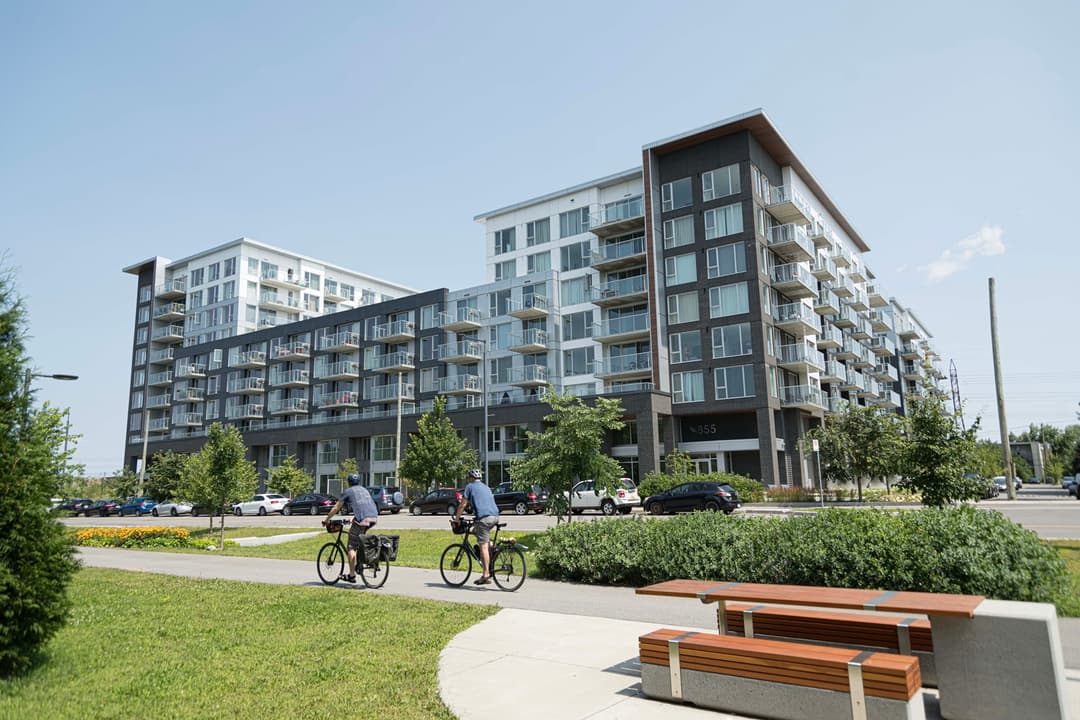 Vivaxcès Laval